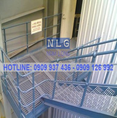 Mua Grating Chống Trượt Cho Cầu Thang