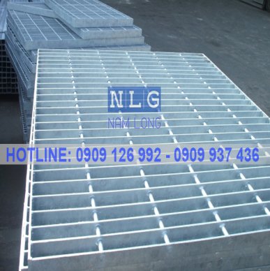 Tấm Sàn Grating Mạ Kẽm Nhúng Nóng | Chống Ăn Mòn, Độ Bền Cao