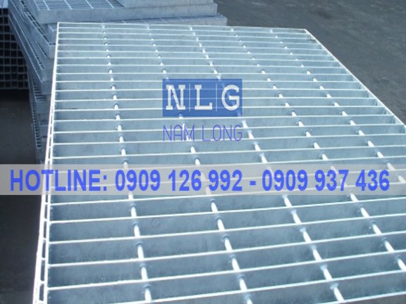Tấm Sàn Grating Mạ Kẽm Nhúng Nóng | Chống Ăn Mòn, Độ Bền Cao